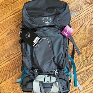 NWT Osprey Atmos Aura AG 65 Pack
